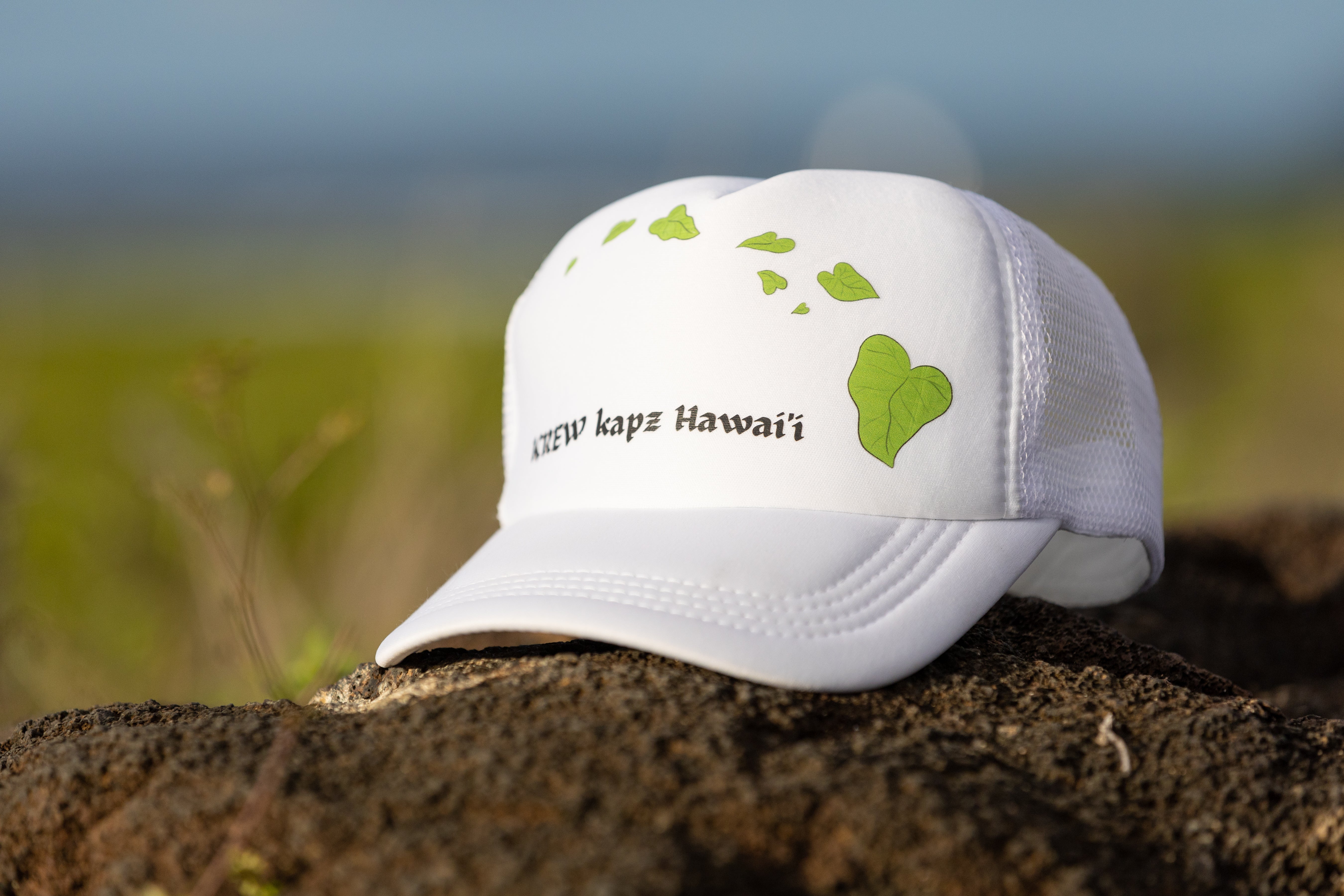 Adult White Kalo Island Chain Trucker Pāpale